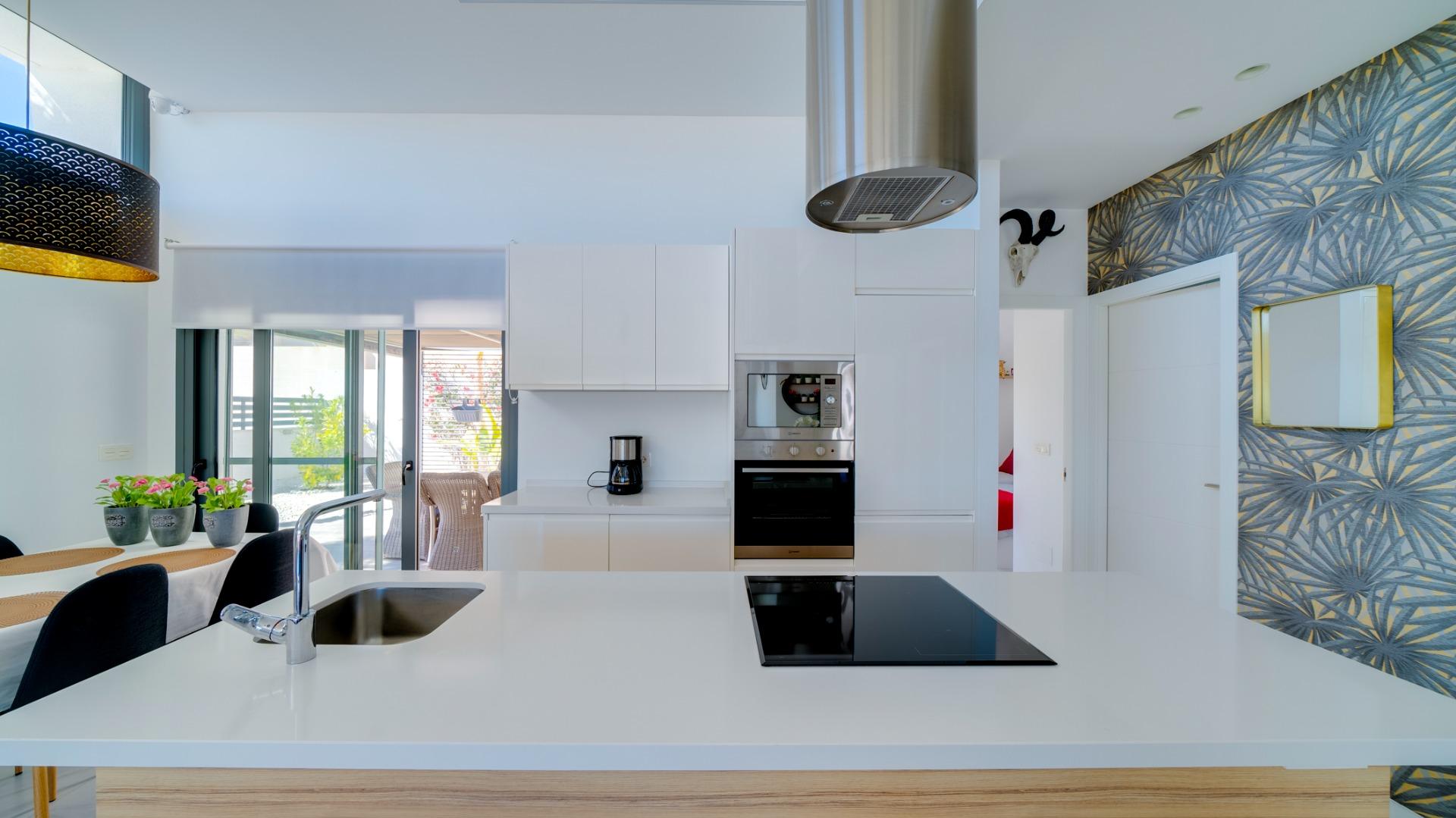 Parduodama vieno aukšto vila su baseinu Ispanijoje