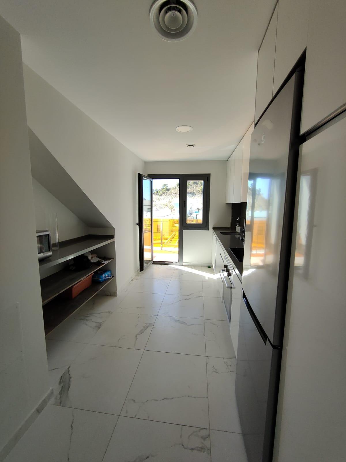 Parduodamas kotedžas Ispanijoje prie jūros