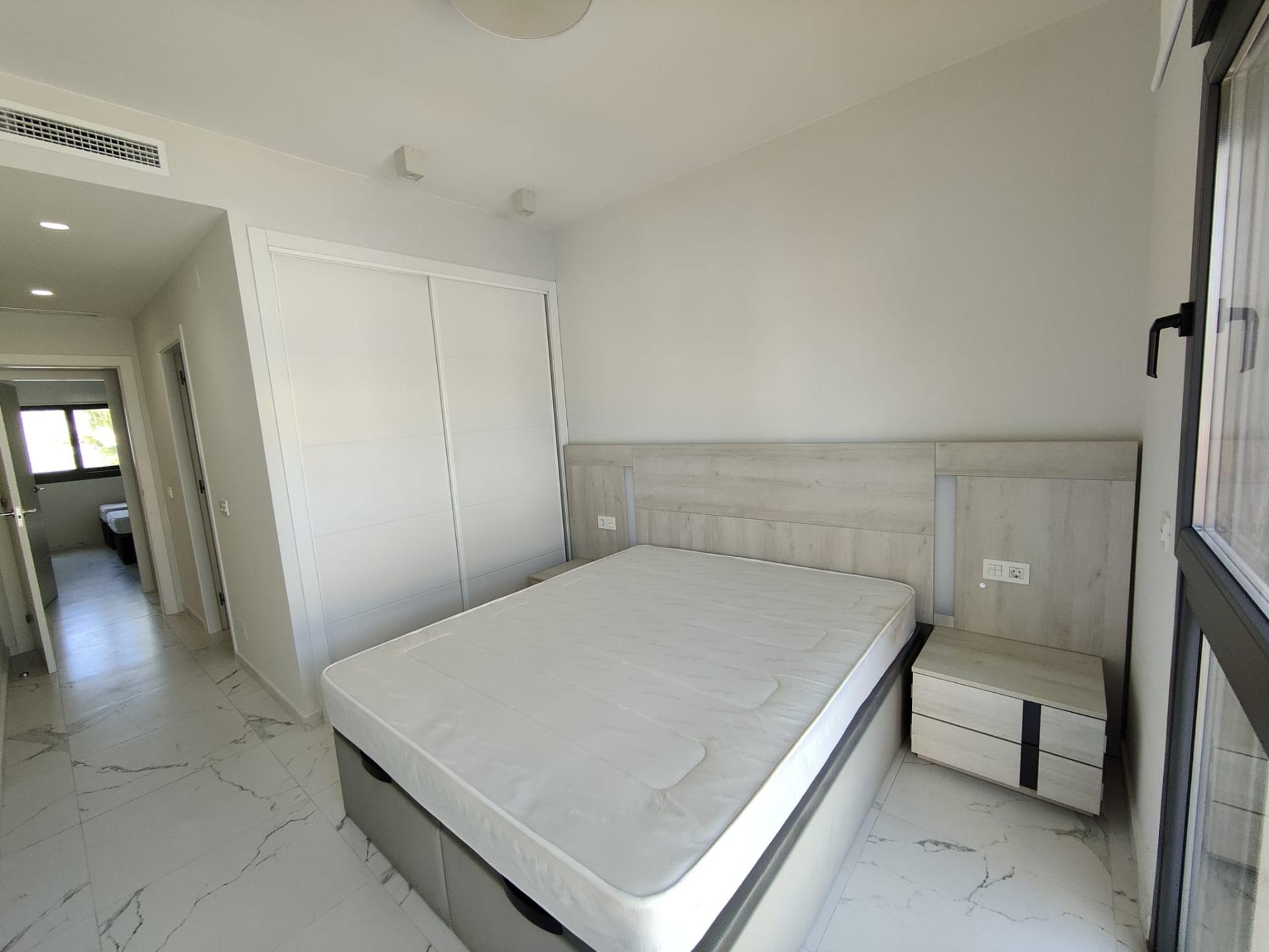 Parduodamas kotedžas Ispanijoje prie jūros