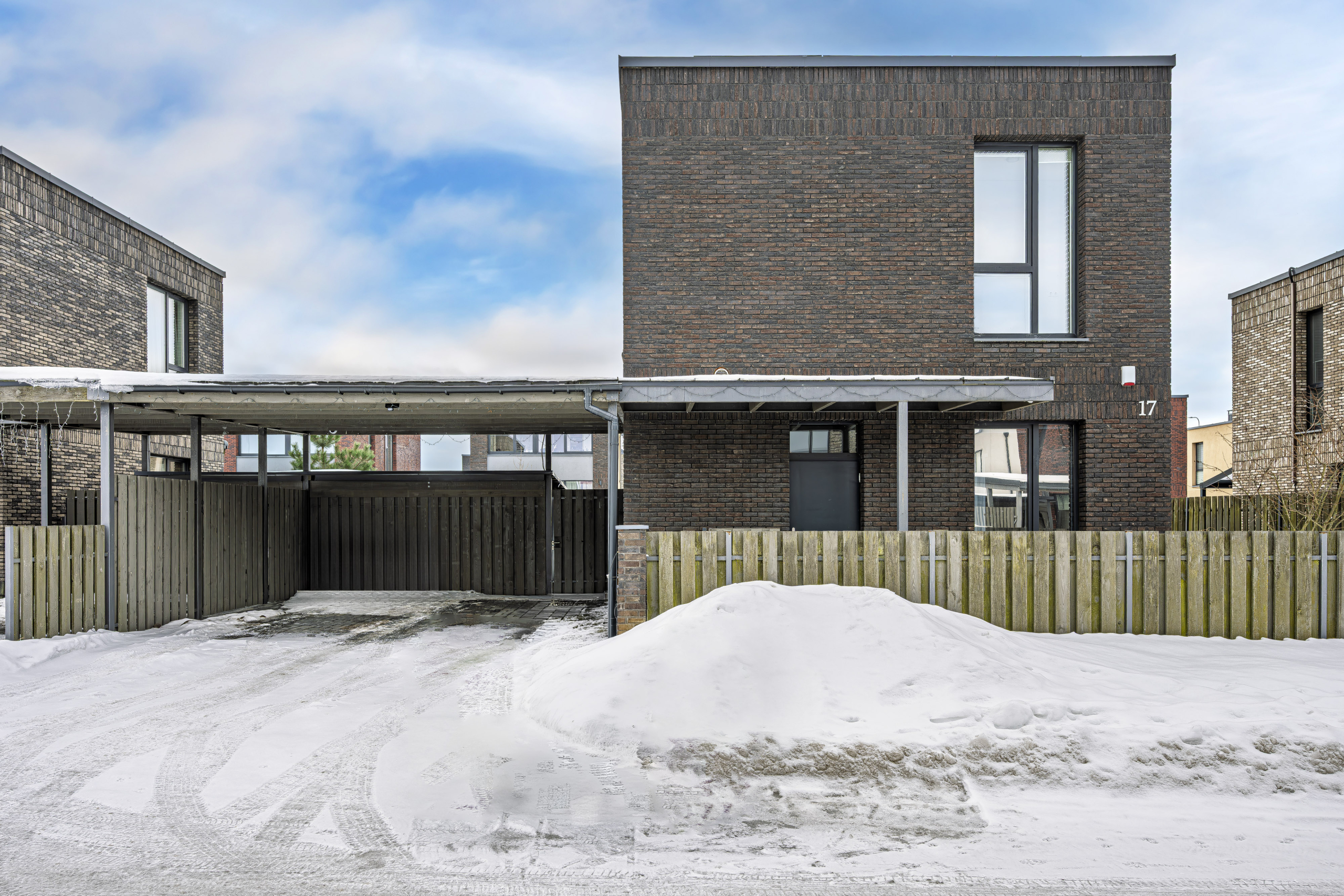 Parduodamas namas Pilaitėje