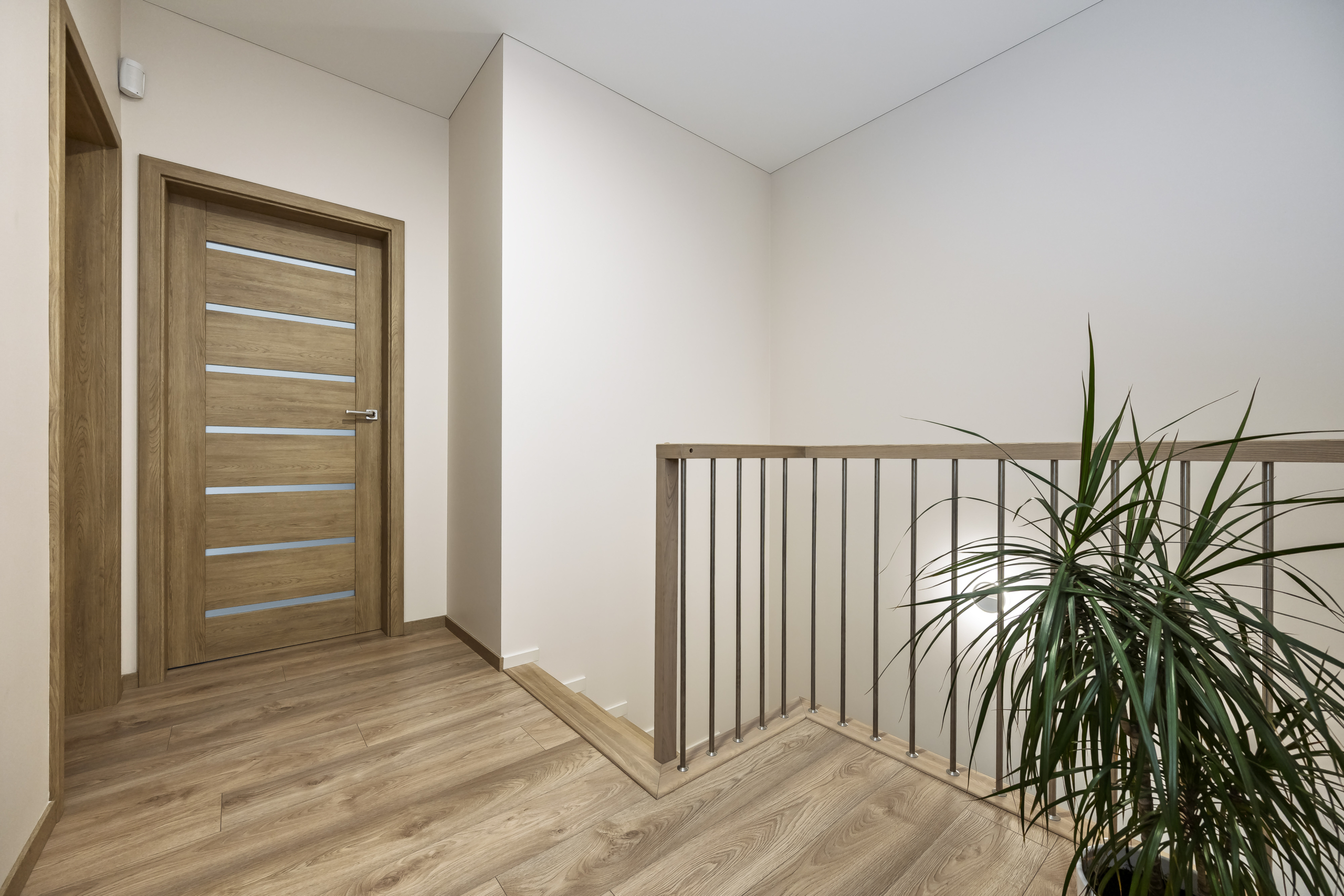 Parduodamas pilnai įrengtas 97,6 kv. m. dviejų aukštų Kotedžas Bajoruose